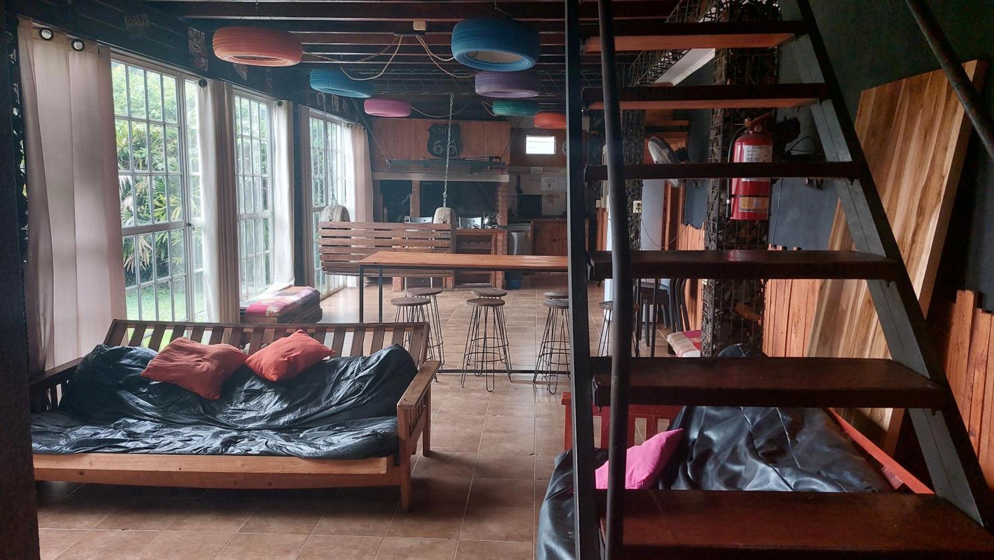 Albergue The Host Puerto Iguazú Habitación foto