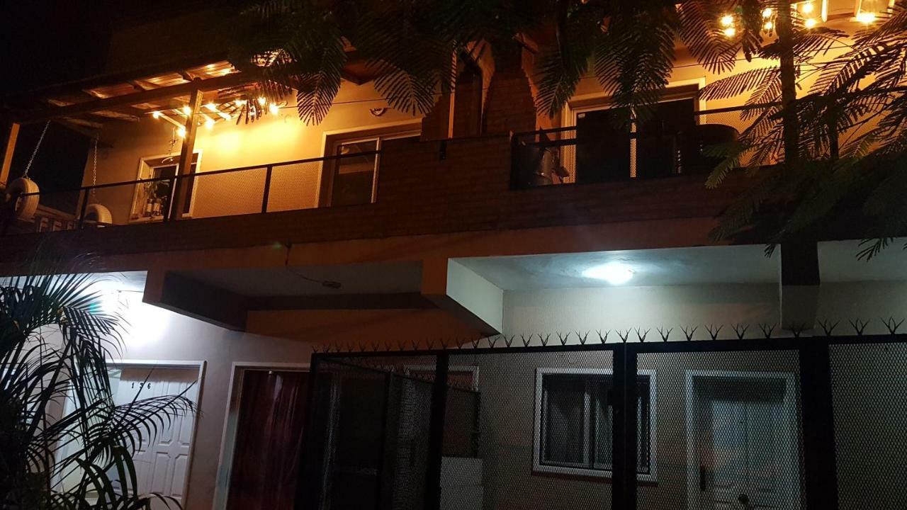 Albergue The Host Puerto Iguazú Exterior foto